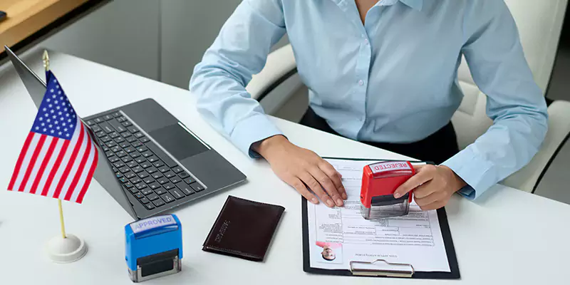 Why Hire Our E2 Visa Attorney Team for Iraq
